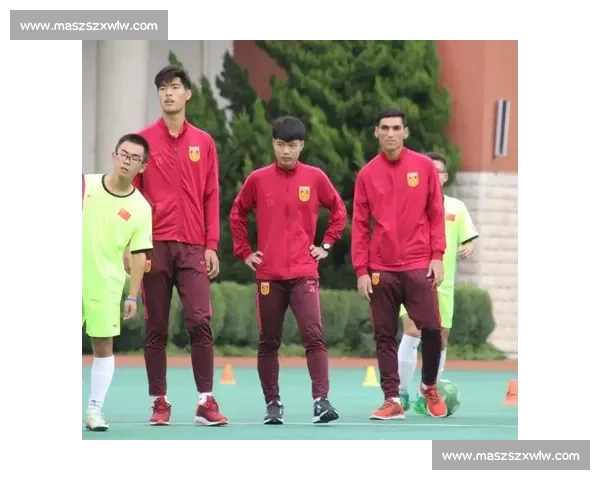 足球比赛换人规则全解析及最新变化解读 - 副本 (5) - 副本