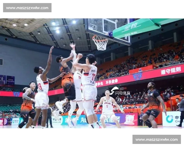 篮球赛事全程视频直播 精彩瞬间实时回放 与全球球迷共享激情对决